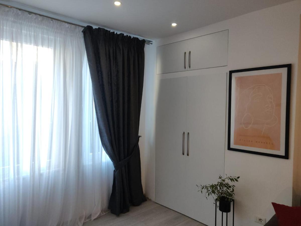 E&A Apartments Guesthouse Durres Ngoại thất bức ảnh