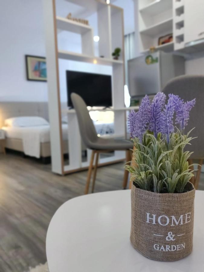 E&A Apartments Guesthouse Durres Ngoại thất bức ảnh
