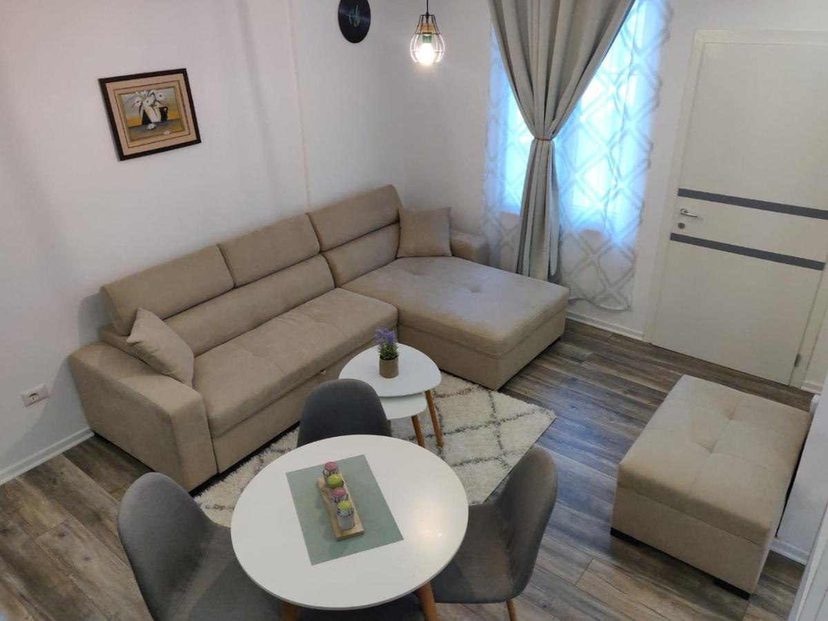 E&A Apartments Guesthouse Durres Ngoại thất bức ảnh